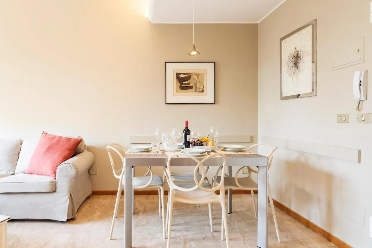 Contempora Apartments - Elvezia 8 - E32 Milano 0*,